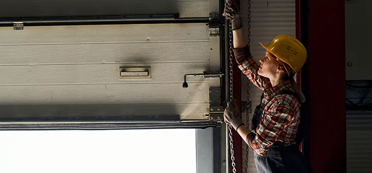 Addressing Common Garage Door Stoppage Issues in Montgomery, IL